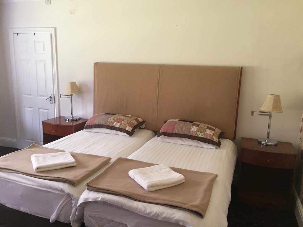 וירג'יניה ווטר The Royal Standard Guest House מראה חיצוני תמונה