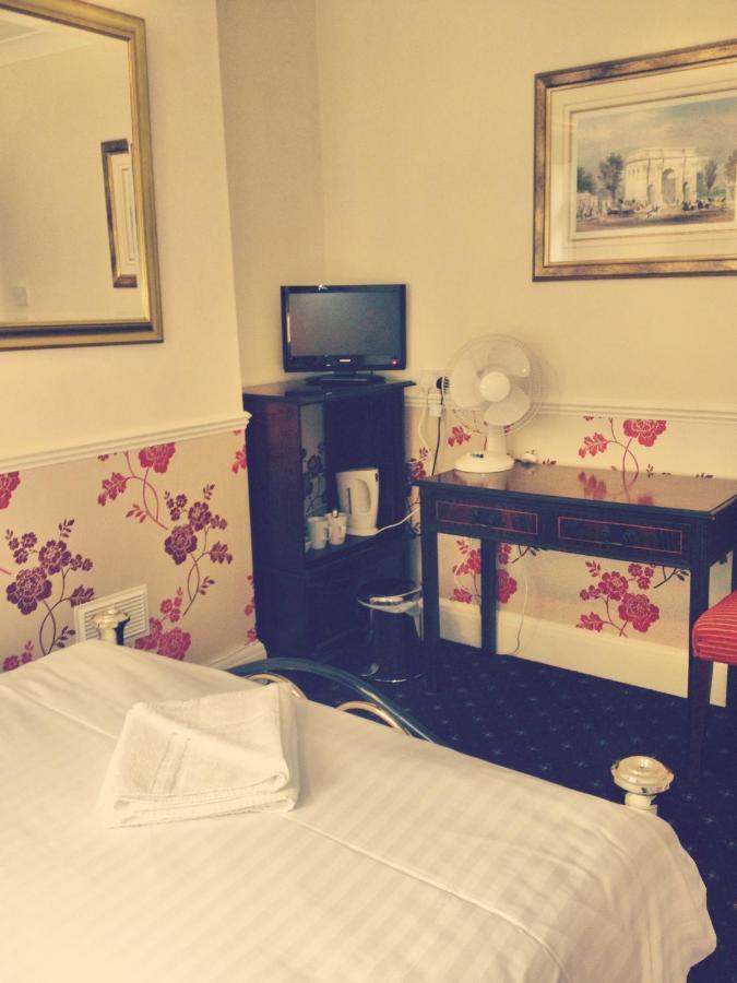 וירג'יניה ווטר The Royal Standard Guest House חדר תמונה